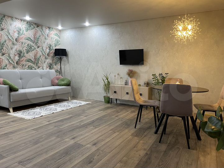 3-к. квартира, 70 м², 1/5 эт.