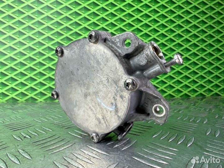 Насос вакуумный Peugeot 308 5F01 (5FS ) EP6 1.6