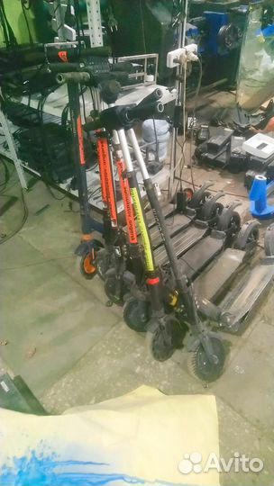 Продам электросамокаты