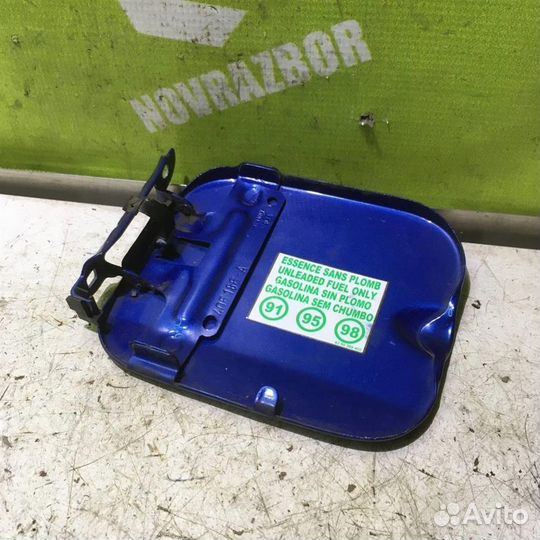 Лючок бензобака Рено Логан