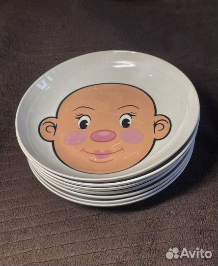 Набор тарелок
