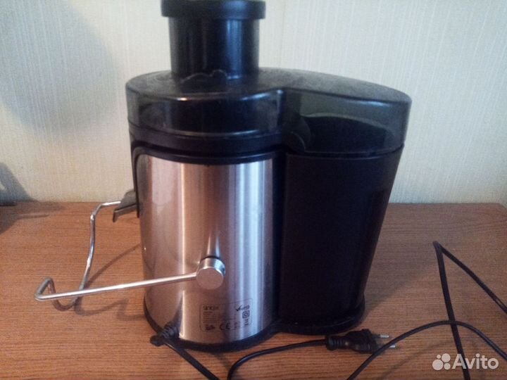 Соковыжималка электрическая