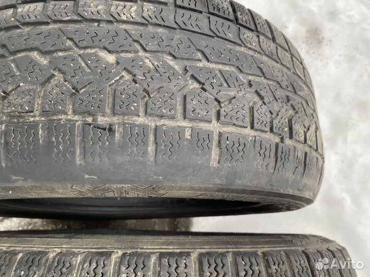 Kumho I'Zen RV Asymmetric 235/55 R17 99