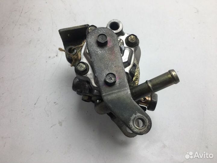 Насос гидроусилителя Nissan Cube AZ10 CGA3DE 2001