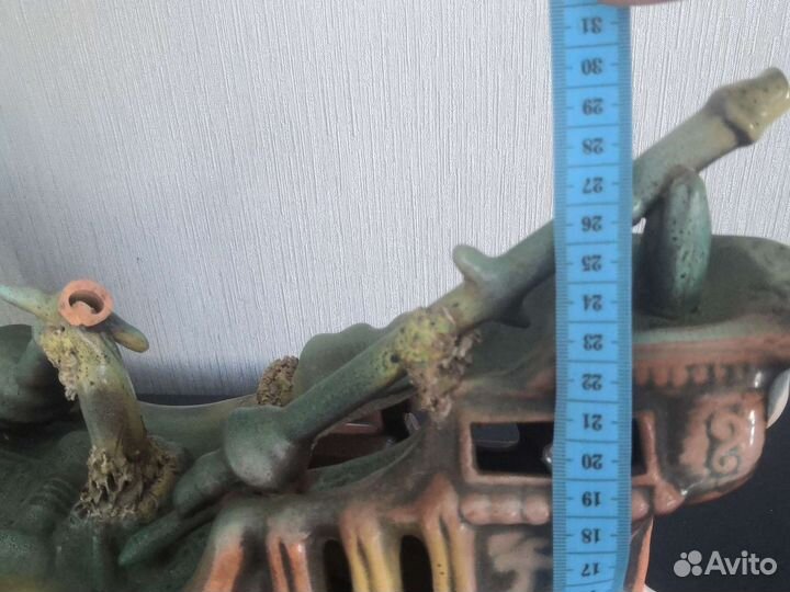 Грот корабль в аквариум