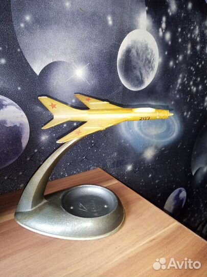 Пепельница самолет