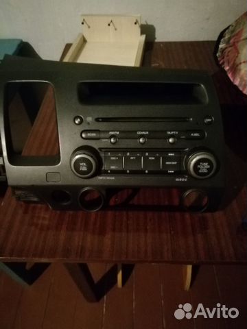 Продам магнитолу
