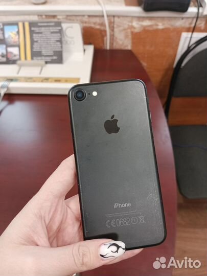 iPhone 7, 128 ГБ