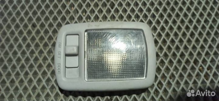 Плафон салонный hyundai Santa Fe 2 рест