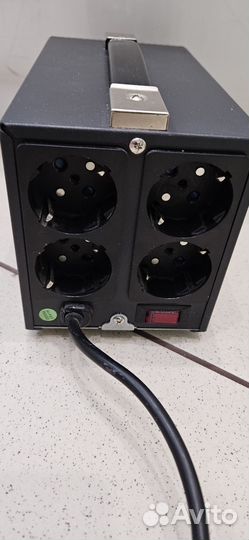 Стабилизатор напряжения ippon AVR-1000
