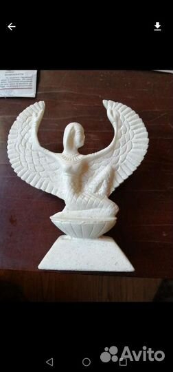 Статуэтка птица