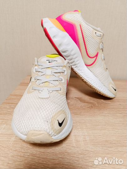 Кроссовки Nike 38р (eur38.5), оригинал
