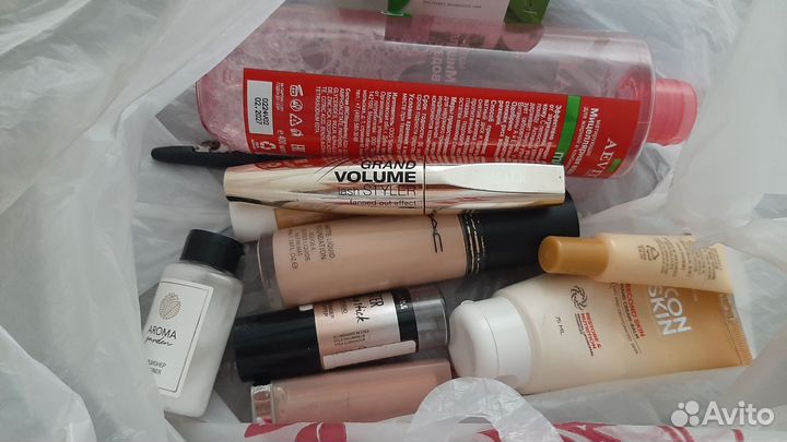 Набор косметики пакетом