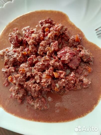 Влажные корма для кошек и собак