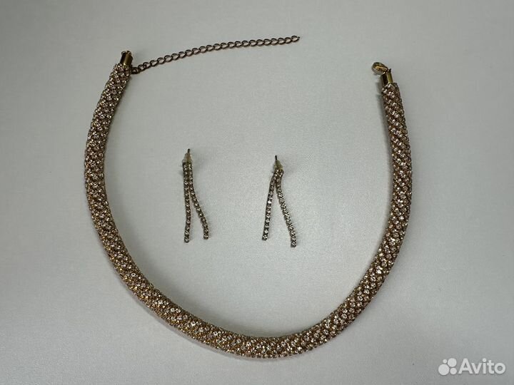 Набор бижутерии колье и серьги