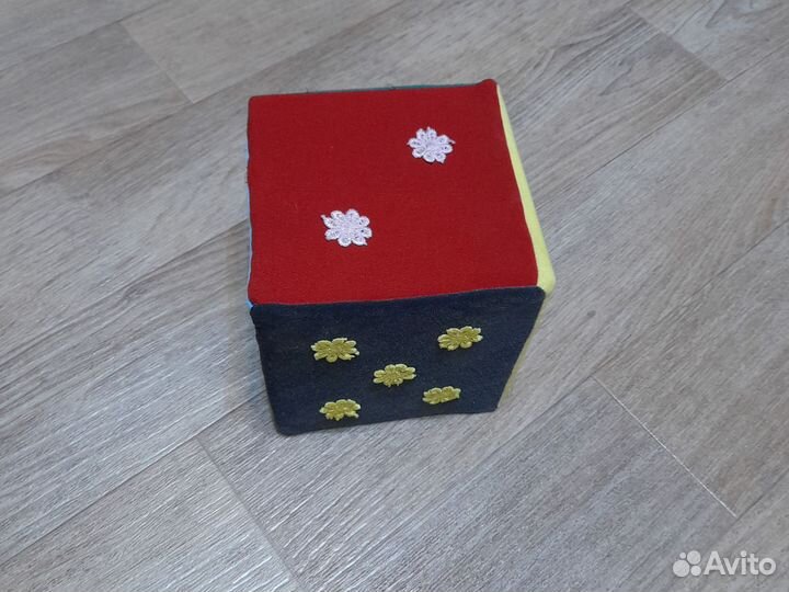 Кубик игровой