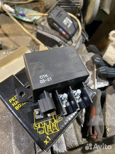 Реле нагревателя воздуха 3302 дв. Cummins