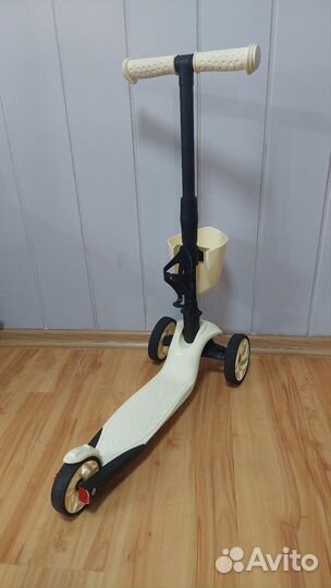 Самокат детский трехколесный