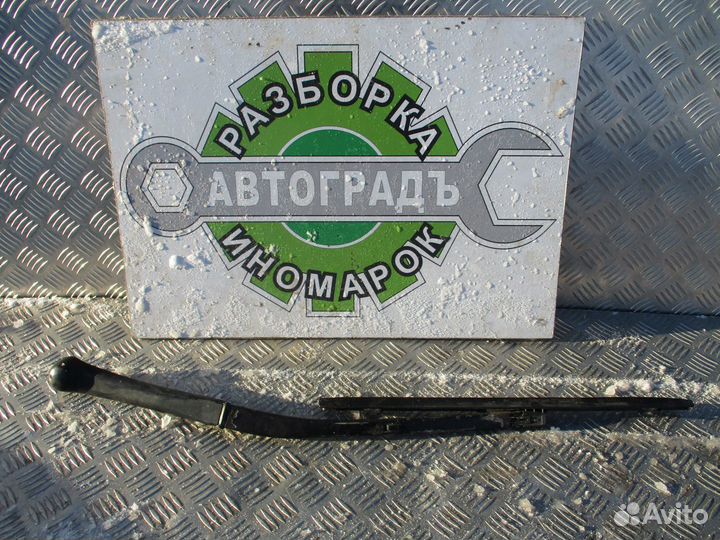 Поводок стеклоочистителя передний левый BMW 5 E39