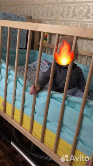 Детская кроватка