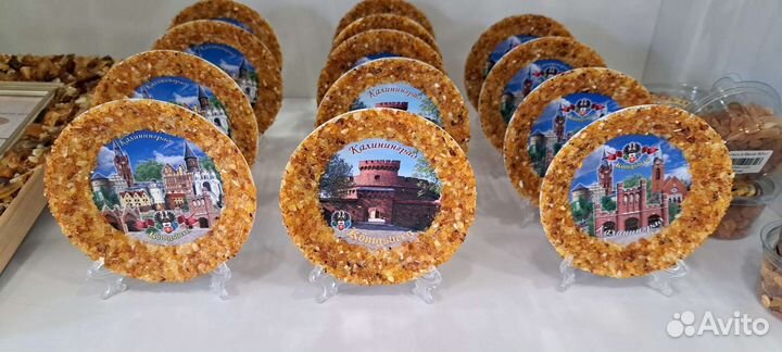 Сувениры с янтарем