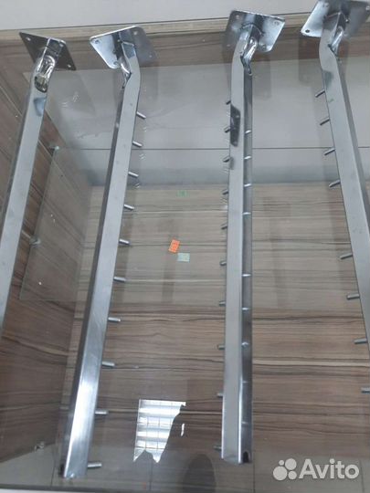 Вешалка-кронштейн на 9 мест (4 штуки)