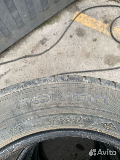Nokian Tyres WR G2 215/60 R16