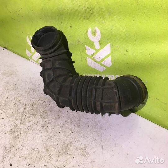 Патрубок воздушного фильтра Форд Фокус 1