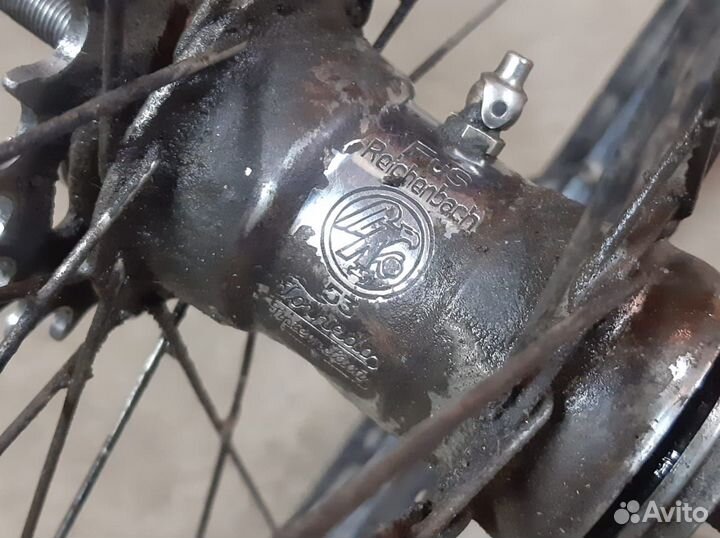 Комплект немецких велосипедных колёс 28