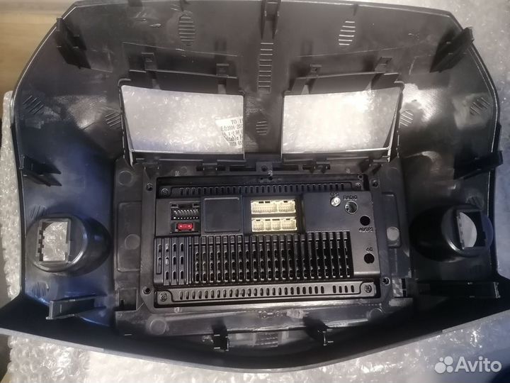 Toyota Rav4 android магнитола новая