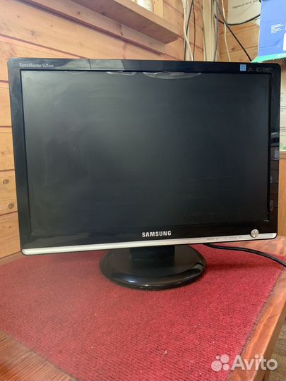 Монитор Samsung syncmaster 931BW