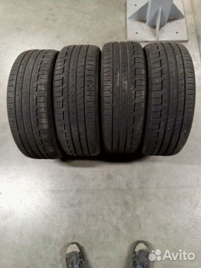 Continental ContiPremiumContact 6 215/55 R17 94V