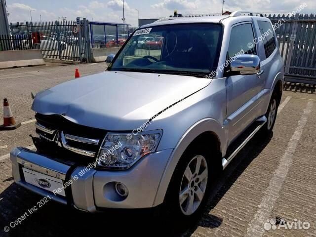 Мотор стеклоочистителя Mitsubishi Pajero /Montero