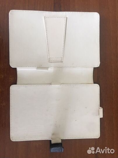 Чехол из искуственной кожи Ritmix