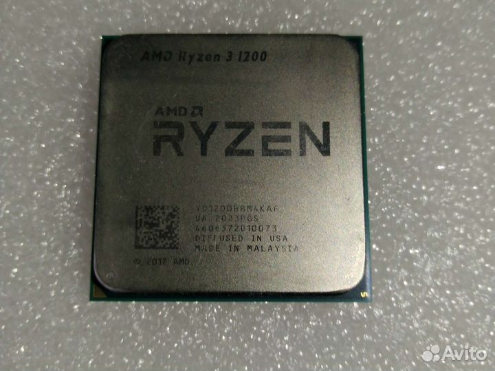 Процессор AMD Ryzen 3 1200