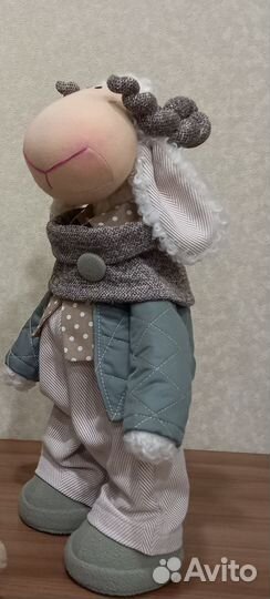 Игрушки мягкие для интерьера