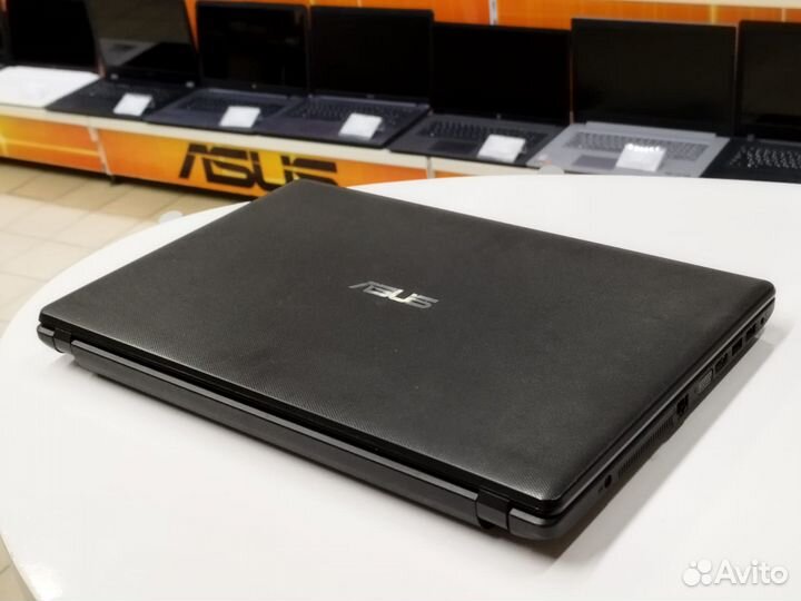 Ноутбук Asus 15.6