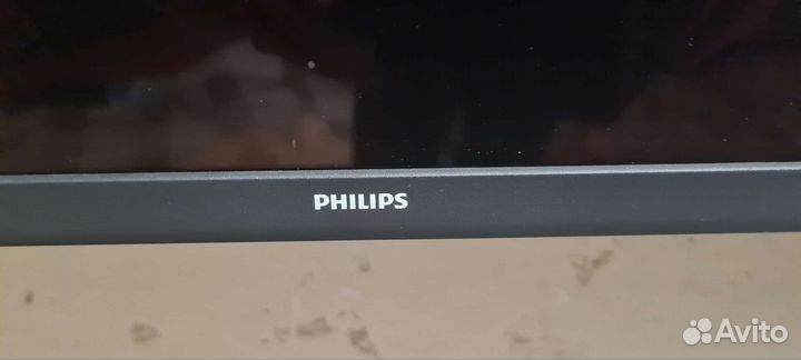 Телевизор smart tv Phillips