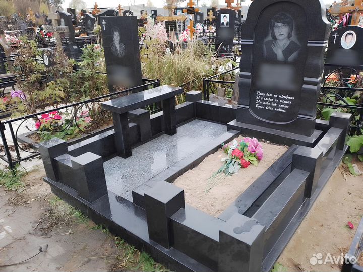 Гранитные памятники