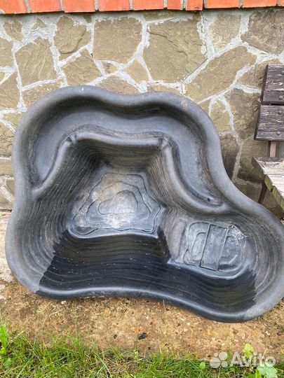 Садовый пруд пластик