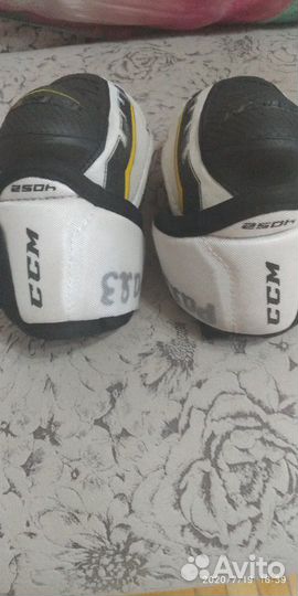 Налокотники CCM Tacks 4052 JR L