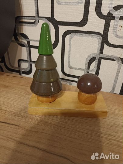 Деревянная пирамидка СССР