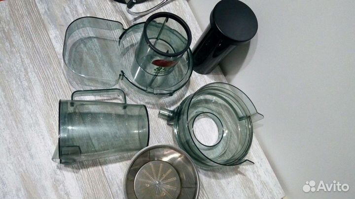 Соковыжималка polaris pea 1536