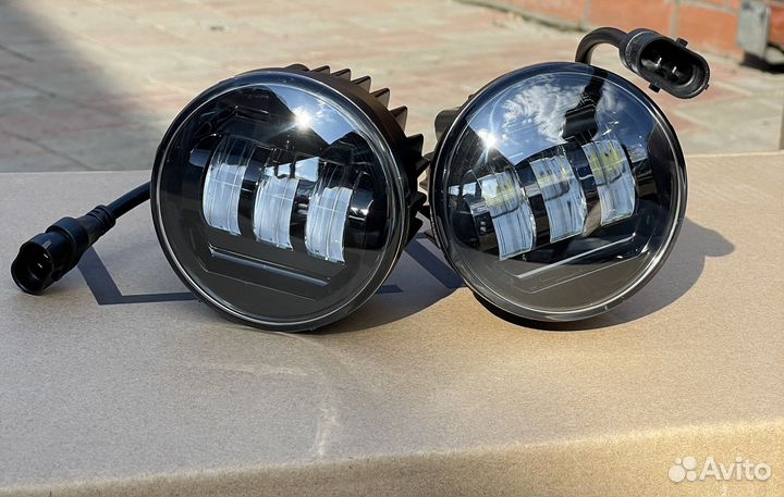 Противотуманные фары LED Nissan желто/белый