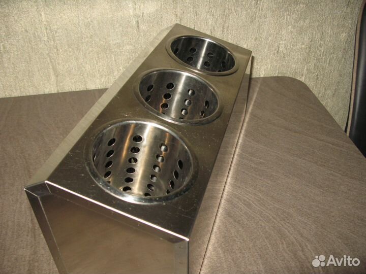 Ёмкость для столовых приборов нержавейки