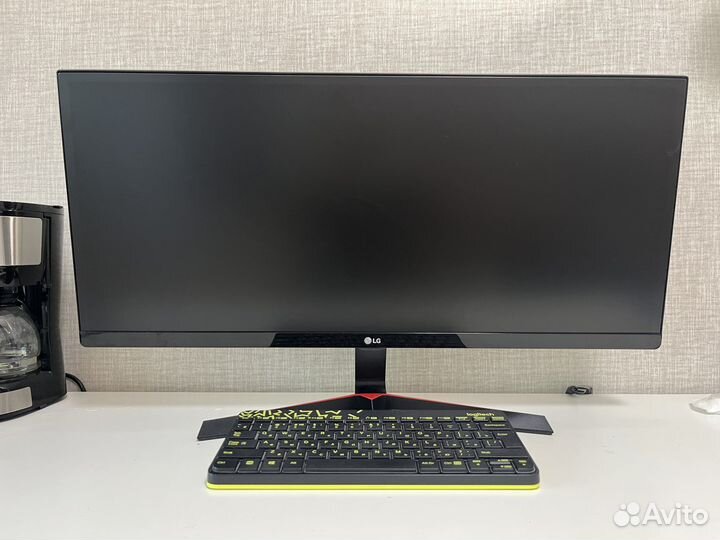 Монитор LG 29