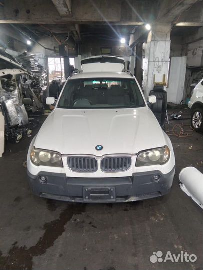 В разборе BMW X3 E83 M54B25/256S5 2004