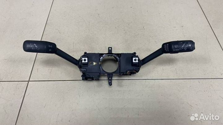Переключатель подрулевой в сборе Skoda Rapid 2012