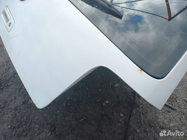 Крышка дверь багажника VW Golf IV Гольф 4 хэтчбек