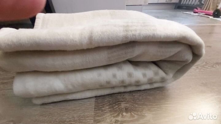 Одеяло покрывало 170 на 140